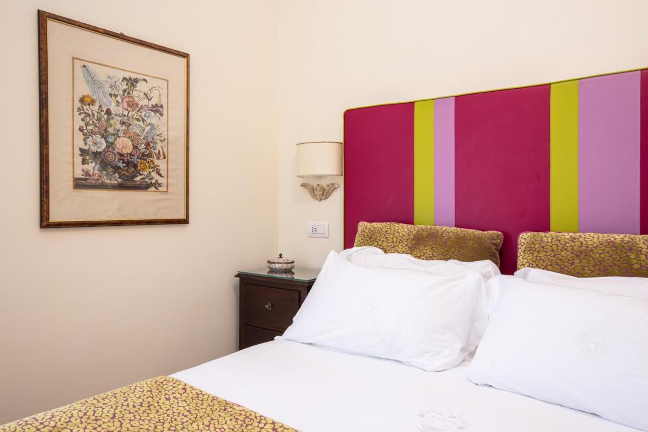 Palazzo Marziale Hotel Соренто Екстериор снимка